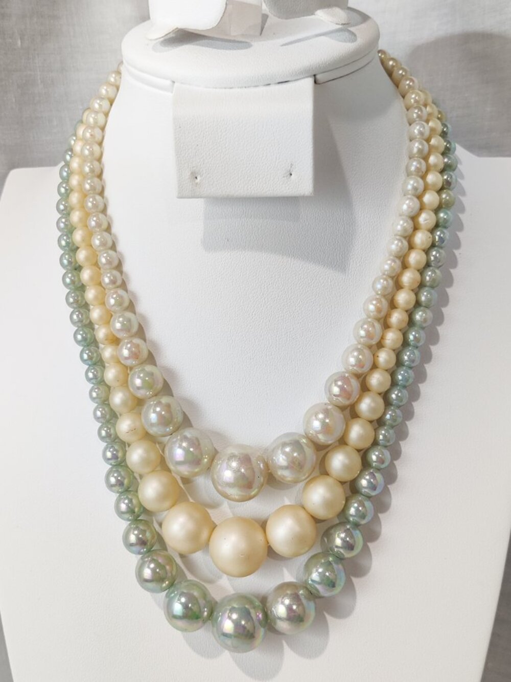 Vintage Japan 3 Strand Faux Pearl Necklace Iridescent Mint Cream 1950s